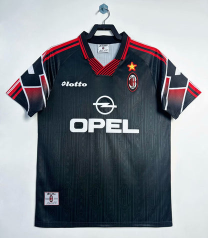 RETRO FOOTBALL TSHIRT